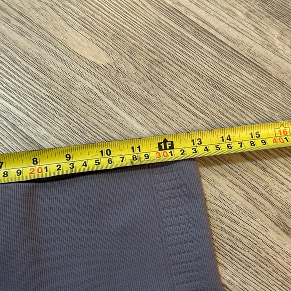 Gymshark Energy Seamless High Waisted Leggings in Steel Blue W/ Mesh Details - Picture 6 of 9